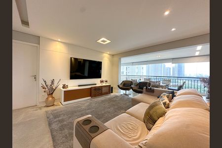 Sala de apartamento à venda com 4 quartos, 168m² em Água Branca, São Paulo
