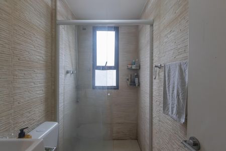 Apartamento para alugar com 90m², 4 quartos e 2 vagas Apartamento para alugar com 90m², 4 quartos e 2 vagasBanheiro da Suíte