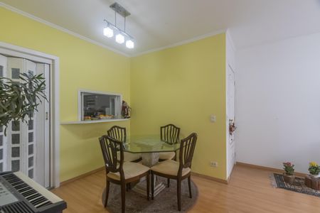 Apartamento para alugar com 90m², 4 quartos e 2 vagas Apartamento para alugar com 90m², 4 quartos e 2 vagasSala