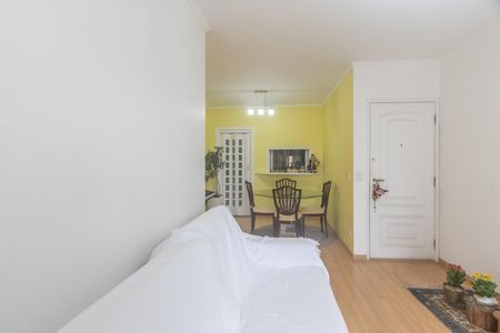 Apartamento para alugar com 90m², 4 quartos e 2 vagas Apartamento para alugar com 90m², 4 quartos e 2 vagasSala