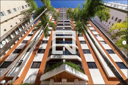 Apartamento para alugar com 90m², 4 quartos e 2 vagas Apartamento para alugar com 90m², 4 quartos e 2 vagasFachada