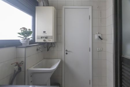 Apartamento para alugar com 90m², 4 quartos e 2 vagas Apartamento para alugar com 90m², 4 quartos e 2 vagasÁrea de Serviço