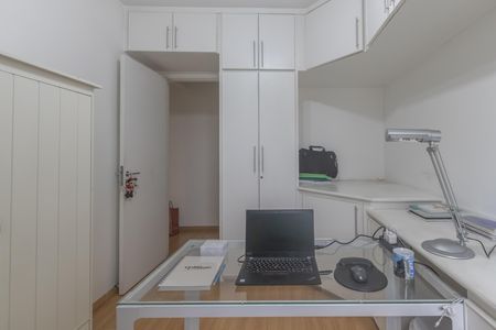 Apartamento para alugar com 90m², 4 quartos e 2 vagas Apartamento para alugar com 90m², 4 quartos e 2 vagasQuarto 1