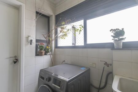 Apartamento para alugar com 90m², 4 quartos e 2 vagas Apartamento para alugar com 90m², 4 quartos e 2 vagasÁrea de Serviço
