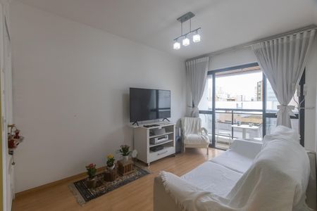 Apartamento para alugar com 90m², 4 quartos e 2 vagas Apartamento para alugar com 90m², 4 quartos e 2 vagasSala