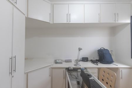 Apartamento para alugar com 90m², 4 quartos e 2 vagas Apartamento para alugar com 90m², 4 quartos e 2 vagasQuarto 1