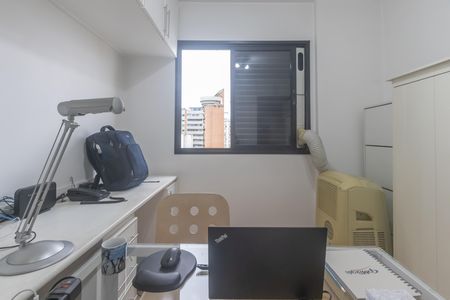 Apartamento para alugar com 90m², 4 quartos e 2 vagas Apartamento para alugar com 90m², 4 quartos e 2 vagasQuarto 1