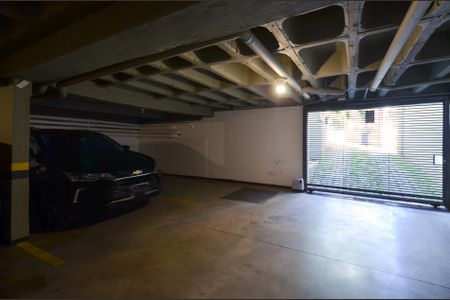 Apartamento à venda com 108m², 2 quartos e 1 vaga Apartamento à venda com 108m², 2 quartos e 1 vagaGaragem