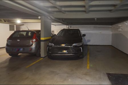 Apartamento à venda com 108m², 2 quartos e 1 vaga Apartamento à venda com 108m², 2 quartos e 1 vagaGaragem
