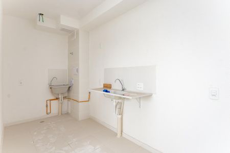 Apartamento à venda com 32m², 2 quartos e sem vaga Apartamento à venda com 32m², 2 quartos e sem vagaCozinha Americana
