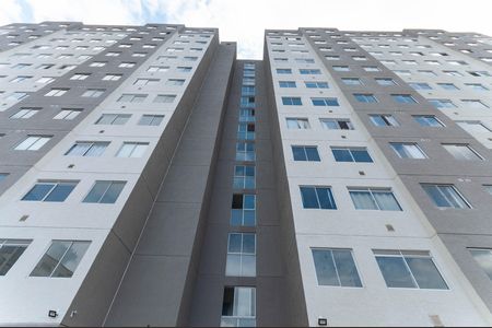 Apartamento à venda com 32m², 2 quartos e sem vaga Apartamento à venda com 32m², 2 quartos e sem vagaFachada