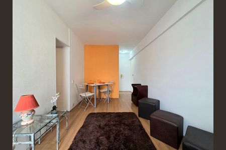 Sala de apartamento à venda com 1 quarto, 32m² em Indianópolis, São Paulo