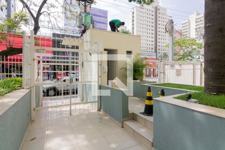 Apartamento para alugar com 32m², 1 quarto e 1 vaga Apartamento para alugar com 32m², 1 quarto e 1 vagaEntrada
