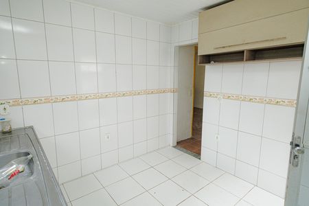 Casa para alugar com 49m², 3 quartos e 5 vagas Casa para alugar com 49m², 3 quartos e 5 vagasCozinha