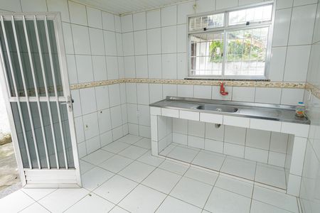 Casa para alugar com 49m², 3 quartos e 5 vagas Casa para alugar com 49m², 3 quartos e 5 vagasCozinha