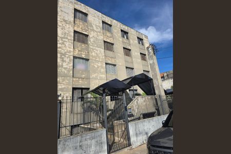 Apartamento para alugar com 76m², 2 quartos e 1 vaga Apartamento para alugar com 76m², 2 quartos e 1 vagaFachada