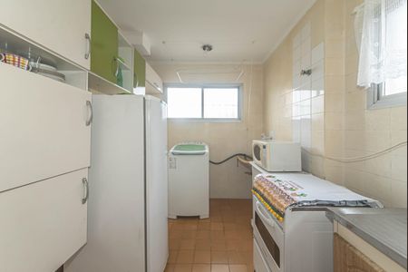 Apartamento à venda com 38m², 1 quarto e 2 vagas Apartamento à venda com 38m², 1 quarto e 2 vagasCozinha