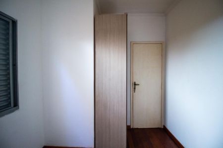 Casa de condomínio para alugar com 60m², 3 quartos e 2 vagas Casa de condomínio para alugar com 60m², 3 quartos e 2 vagasQuarto