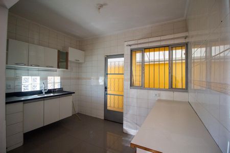 Casa de condomínio para alugar com 60m², 3 quartos e 2 vagas Casa de condomínio para alugar com 60m², 3 quartos e 2 vagasCozinha