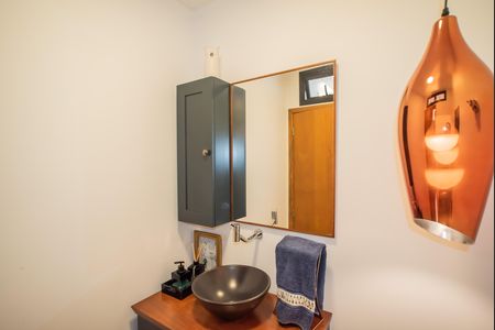 Casa à venda com 130m², 2 quartos e 1 vaga Casa à venda com 130m², 2 quartos e 1 vagaLavabo