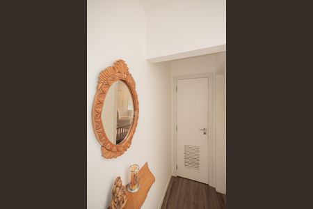 Casa à venda com 130m², 2 quartos e 1 vaga Casa à venda com 130m², 2 quartos e 1 vagaCorredor