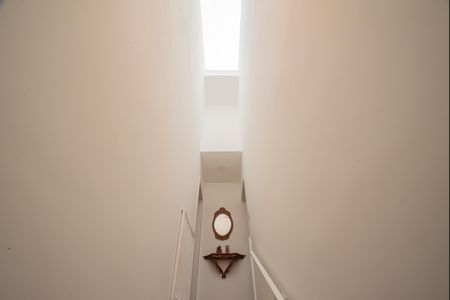 Casa à venda com 130m², 2 quartos e 1 vaga Casa à venda com 130m², 2 quartos e 1 vagaCorredor
