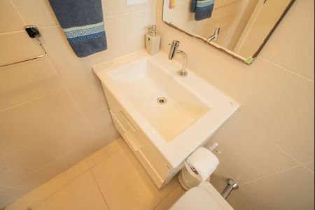 Casa à venda com 130m², 2 quartos e 1 vaga Casa à venda com 130m², 2 quartos e 1 vagaBanheiro da Suíte 1