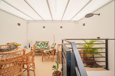 Casa à venda com 130m², 2 quartos e 1 vaga Casa à venda com 130m², 2 quartos e 1 vagaEspaço Gourmet