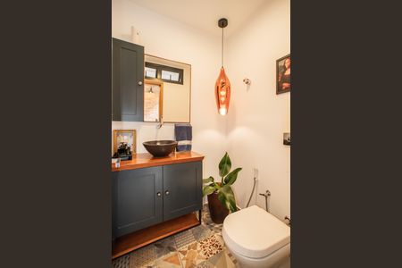 Casa à venda com 130m², 2 quartos e 1 vaga Casa à venda com 130m², 2 quartos e 1 vagaLavabo