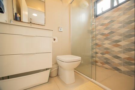 Casa à venda com 130m², 2 quartos e 1 vaga Casa à venda com 130m², 2 quartos e 1 vagaBanheiro da Suíte 1