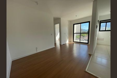 Apartamento à venda com 67m², 2 quartos e 1 vagaSala/cozinha