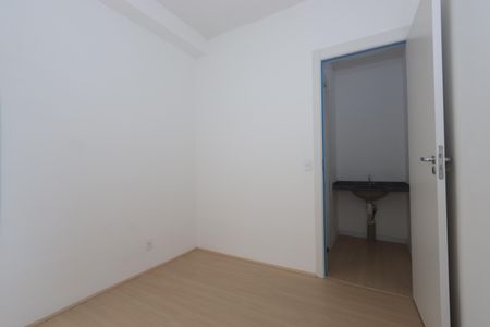 Quarto 1 de apartamento para alugar com 2 quartos, 38m² em Cidade São Mateus, São Paulo