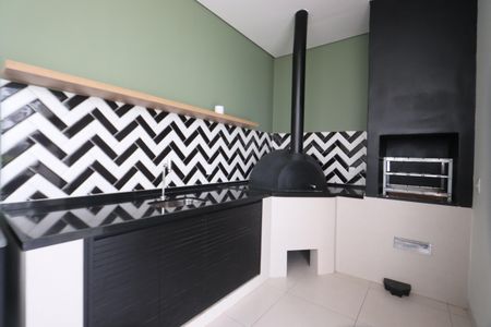 Apartamento à venda com 38m², 2 quartos e sem vagaÁrea comum - Churrasqueira