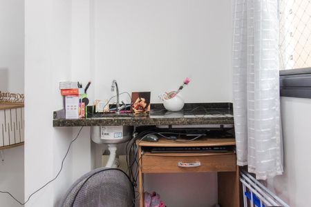 Detalhe Sala de apartamento para alugar com 2 quartos, 41m² em Vila São Francisco, Mauá