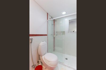 Apartamento para alugar com 131m², 3 quartos e 2 vagas Apartamento para alugar com 131m², 3 quartos e 2 vagasBanheiro da suíte