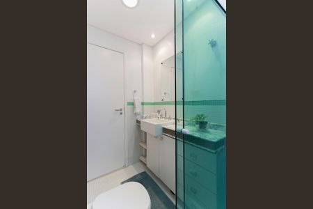 Apartamento para alugar com 131m², 3 quartos e 2 vagas Apartamento para alugar com 131m², 3 quartos e 2 vagasBanheiro social