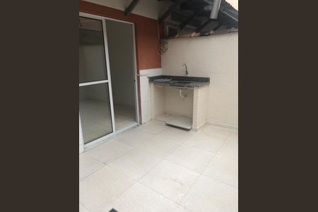 Casa de condomínio à venda com 84m², 3 quartos e 1 vagaÁrea externa