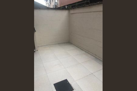 Casa de condomínio à venda com 84m², 3 quartos e 1 vagaÁrea de Serviço