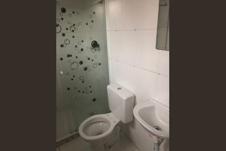 Banheiro  de casa de condomínio à venda com 3 quartos, 84m² em Vargem Pequena, Rio de Janeiro
