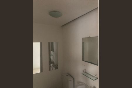 Casa de condomínio à venda com 84m², 3 quartos e 1 vagaBanheiro 