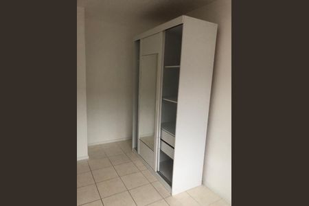 Quarto de casa de condomínio à venda com 3 quartos, 84m² em Vargem Pequena, Rio de Janeiro