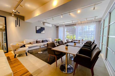 Studio à venda com 30m², 0 quarto e sem vaga Studio à venda com 30m², 0 quarto e sem vagaÁrea comum - Salão de festas