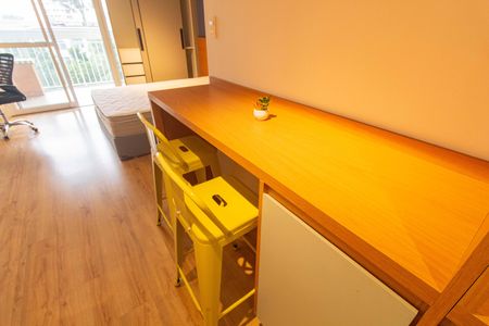 Studio à venda com 30m², 0 quarto e sem vaga Studio à venda com 30m², 0 quarto e sem vagaCozinha