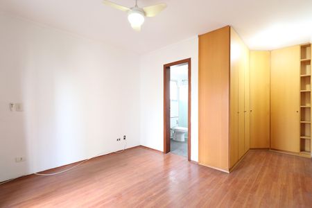 Apartamento à venda com 180m², 3 quartos e 2 vagasSuite 