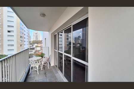 Varanda  de apartamento à venda com 3 quartos, 180m² em Pompeia, São Paulo