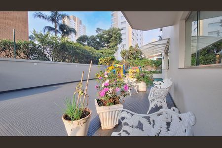 Apartamento à venda com 180m², 3 quartos e 2 vagas Apartamento à venda com 180m², 3 quartos e 2 vagasÁrea comum