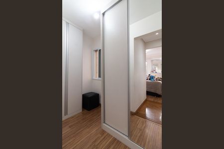 Apartamento à venda com 68m², 3 quartos e 1 vaga Apartamento à venda com 68m², 3 quartos e 1 vagaQuarto 3 - Closet