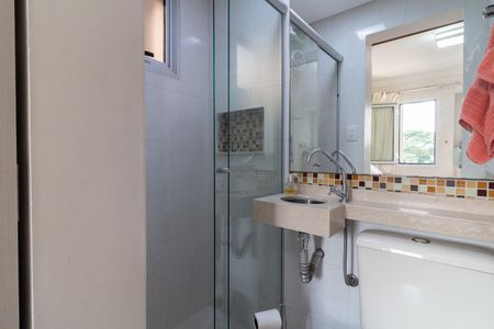 Apartamento à venda com 68m², 3 quartos e 1 vaga Apartamento à venda com 68m², 3 quartos e 1 vagaBanheiro 2