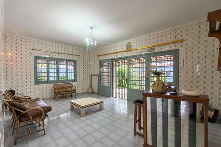 Sala de casa para alugar com 4 quartos, 240m² em Solemar, Praia Grande