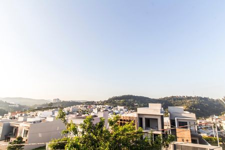 Casa de condomínio à venda com 169m², 3 quartos e 3 vagas Casa de condomínio à venda com 169m², 3 quartos e 3 vagasVista da Suíte